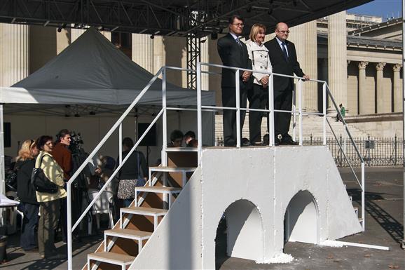 A Cukorhdon ll szakrtk balrl jobbra: Prof. Dr. Barkai Lszl, Dr. Olh Ilona, Dr. Hidvgi Tibor PhD