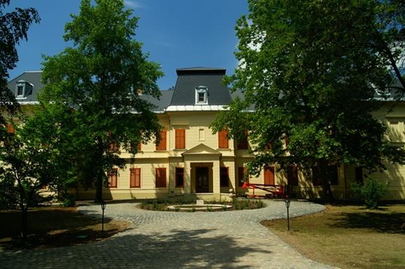 Fnix Kastlyszanatrium