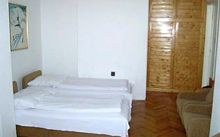 Hotel Bara Guest House