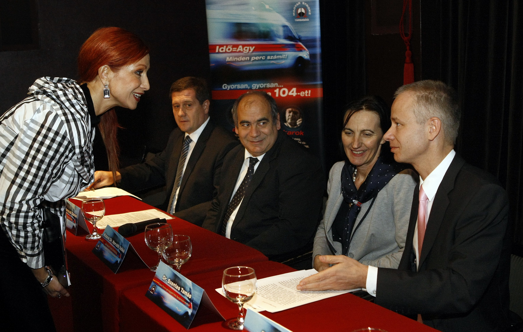 Kép címe Kép címe