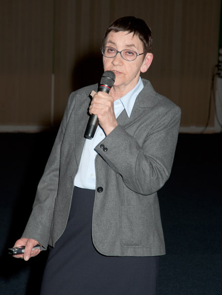Dr. Baranyi Éva
