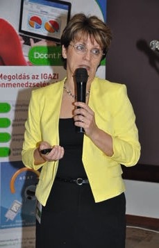Dr. Földesi Irén, a [diabet.hu] fszerkeszt-helyettese
