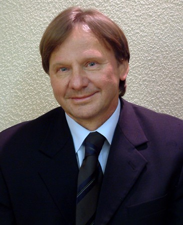 Dr. Gyimesi András